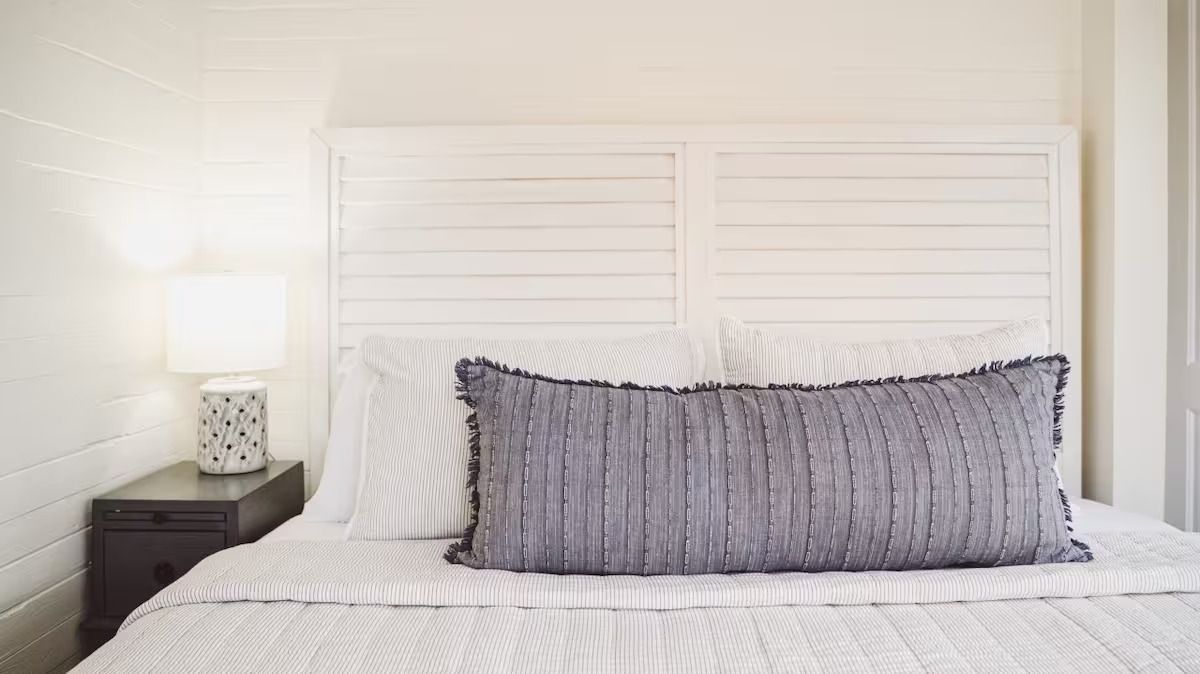 Light, bright and cozy!