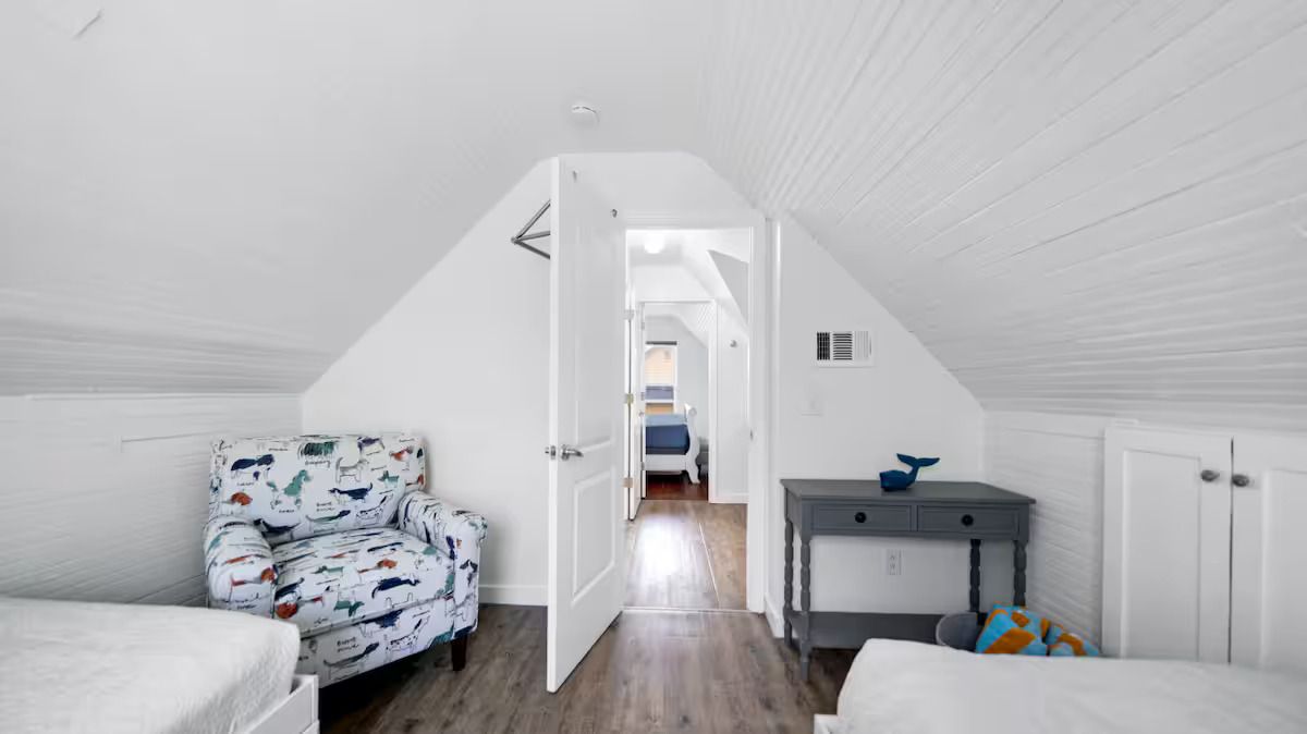 All the cottage feels!