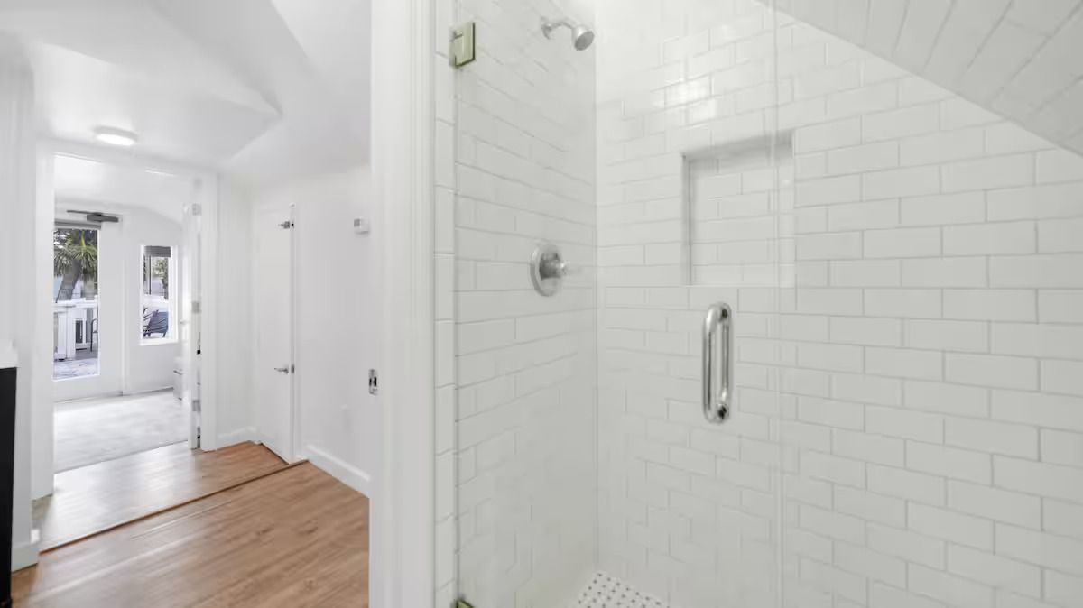 Upstairs walking shower